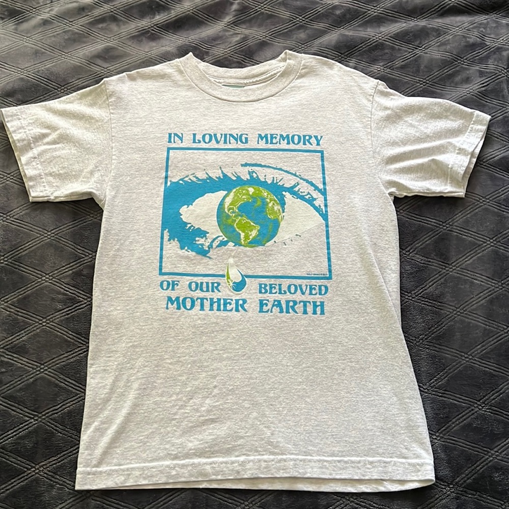 NWT GOLF Mother Earth Tee